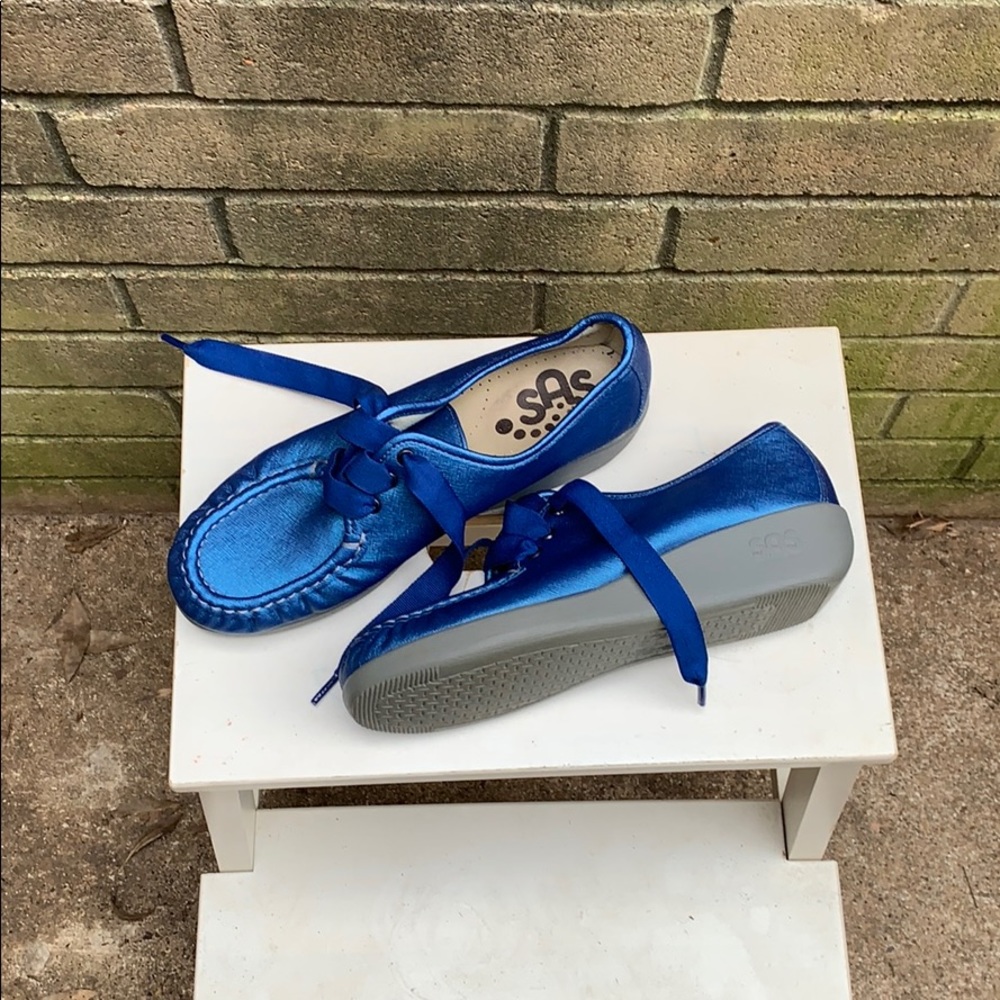 SAS “ bounce” blue shoes